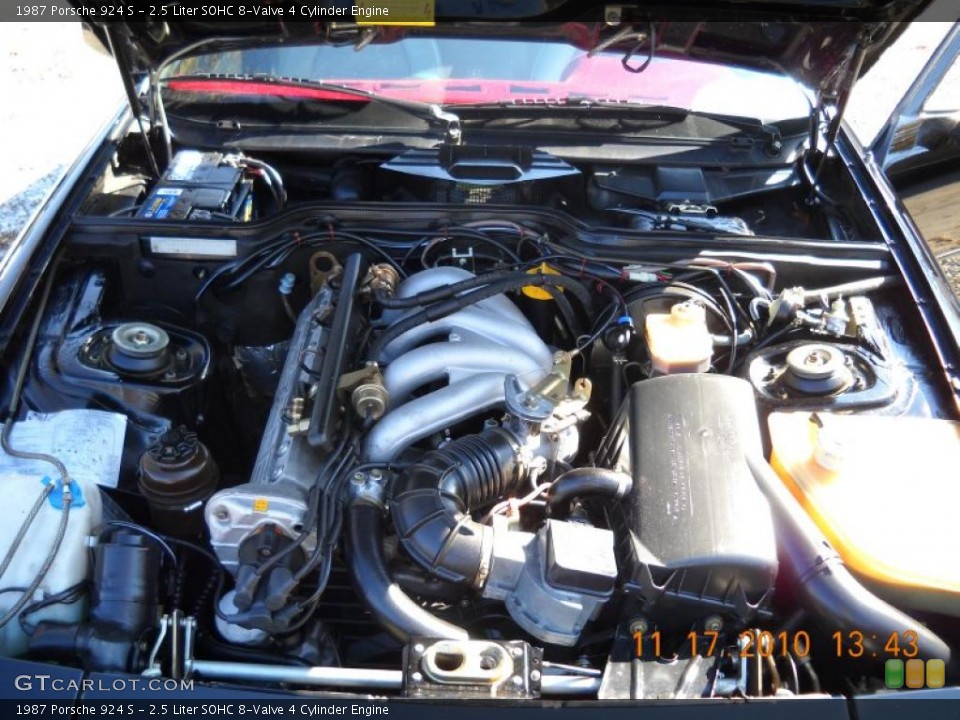 2.5 Liter SOHC 8-Valve 4 Cylinder Engine for the 1987 Porsche 924 #40112475