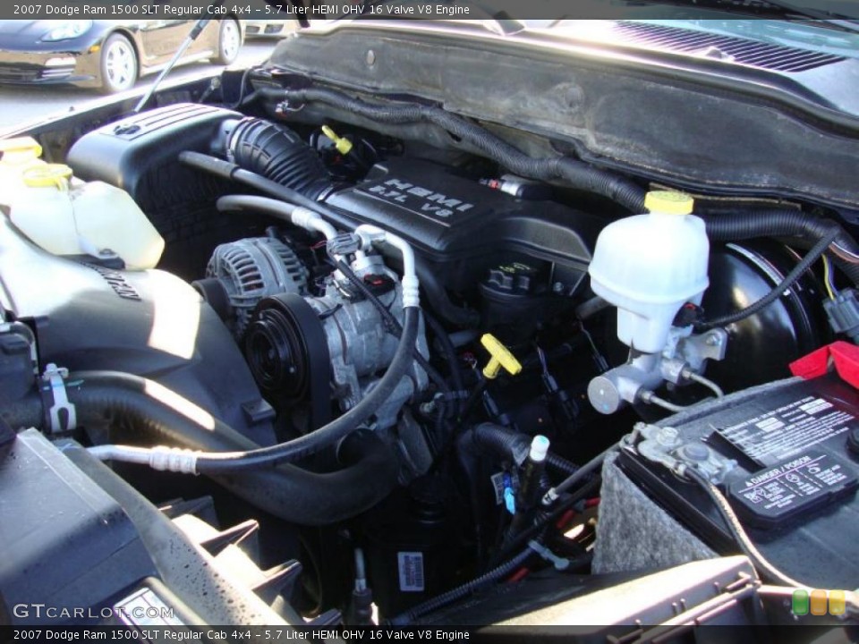 5.7 Liter HEMI OHV 16 Valve V8 Engine for the 2007 Dodge Ram 1500 #40244255
