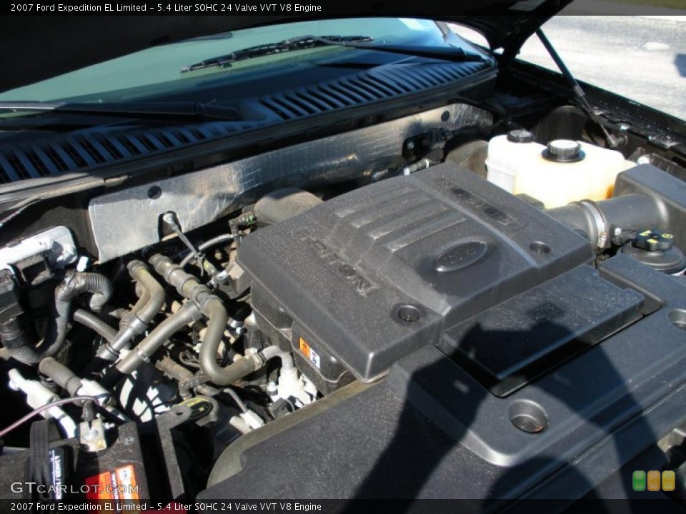 5.4 Liter SOHC 24 Valve VVT V8 Engine for the 2007 Ford Expedition #40416968
