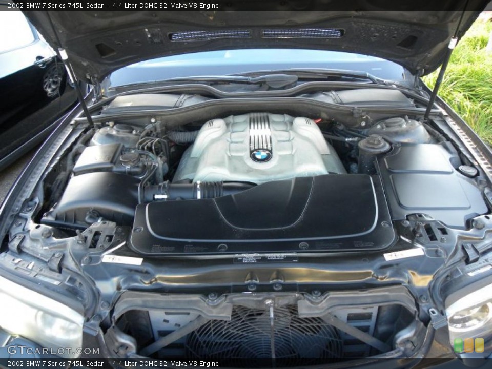 4.4 Liter DOHC 32-Valve V8 Engine for the 2002 BMW 7 Series #40493762