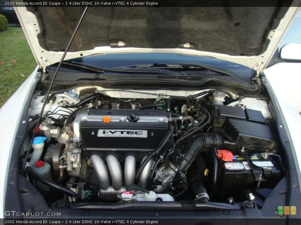 2.4 Liter DOHC 16-Valve i-VTEC 4 Cylinder Engine for the 2003 Honda Accord #40497746