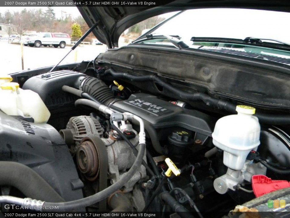 5.7 Liter HEMI OHV 16-Valve V8 Engine for the 2007 Dodge Ram 2500 #40581053