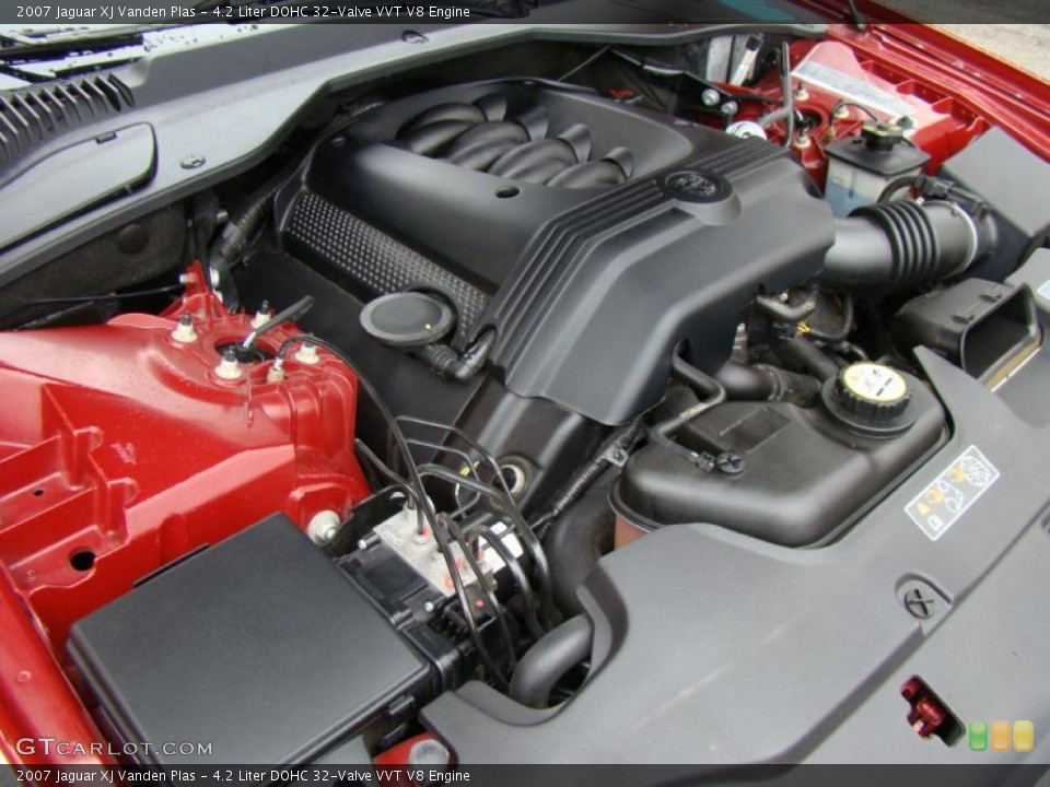 4.2 Liter DOHC 32-Valve VVT V8 Engine for the 2007 Jaguar XJ #40603301