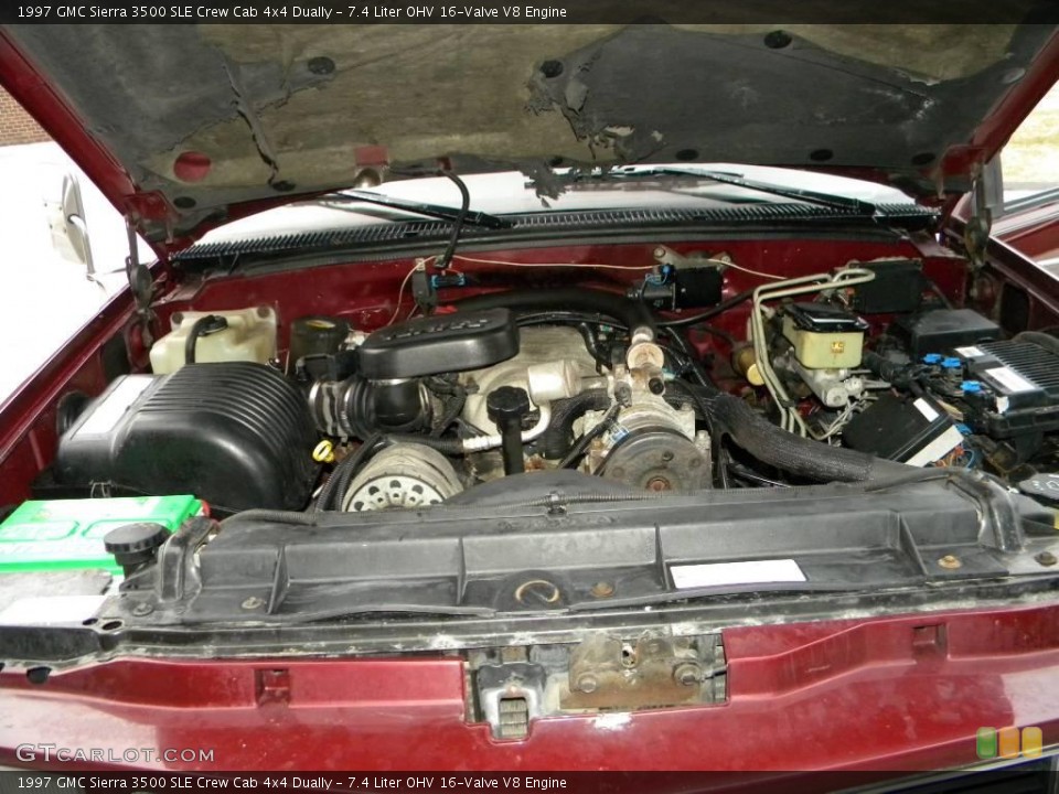 7.4 Liter OHV 16-Valve V8 Engine for the 1997 GMC Sierra 3500 #40625318