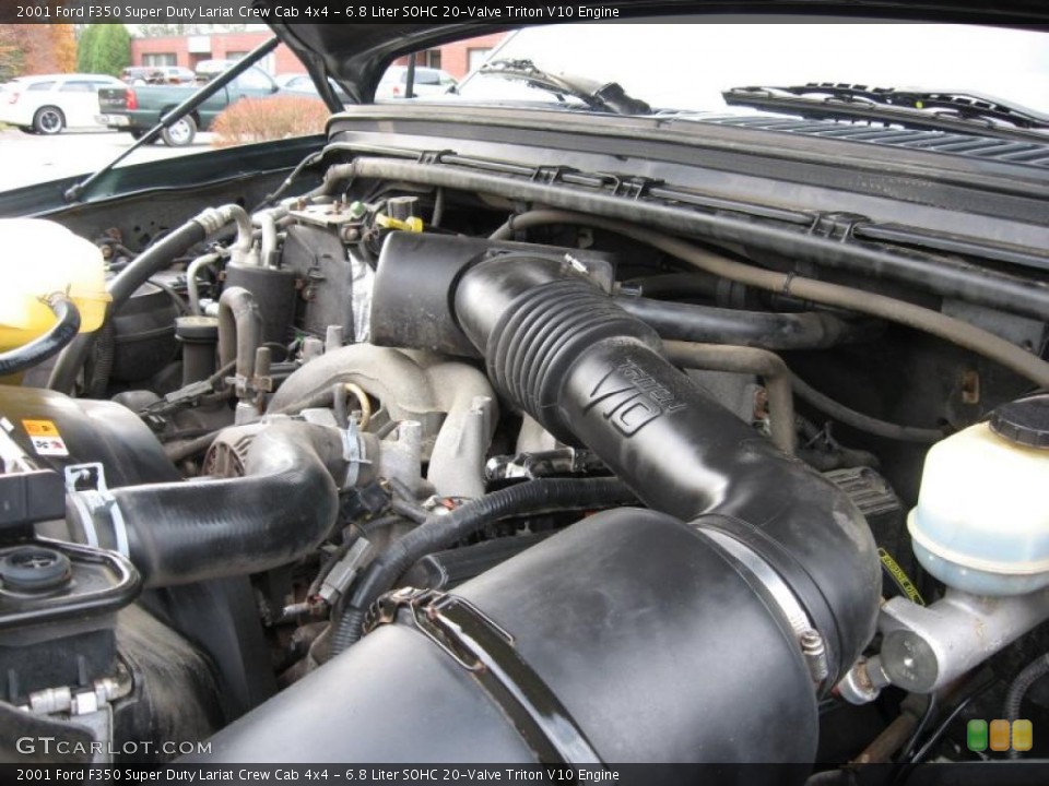 6.8 Liter SOHC 20-Valve Triton V10 Engine for the 2001 Ford F350 Super Duty #40650043