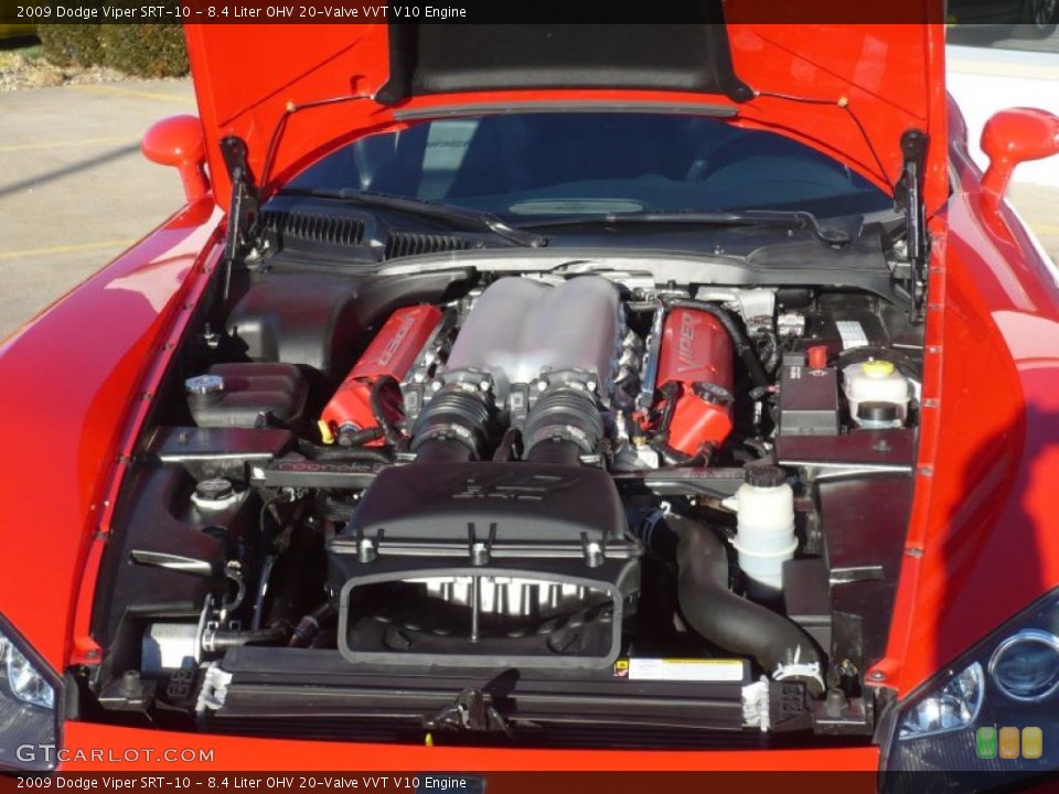 8.4 Liter OHV 20-Valve VVT V10 Engine for the 2009 Dodge Viper #40671911