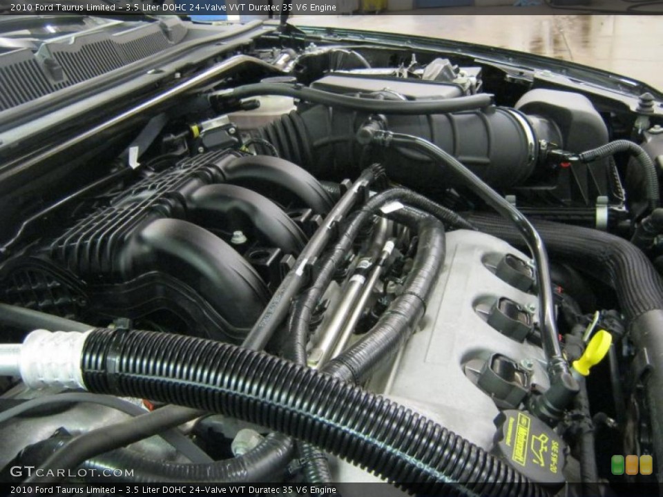 3.5 Liter DOHC 24-Valve VVT Duratec 35 V6 Engine for the 2010 Ford Taurus #40695290
