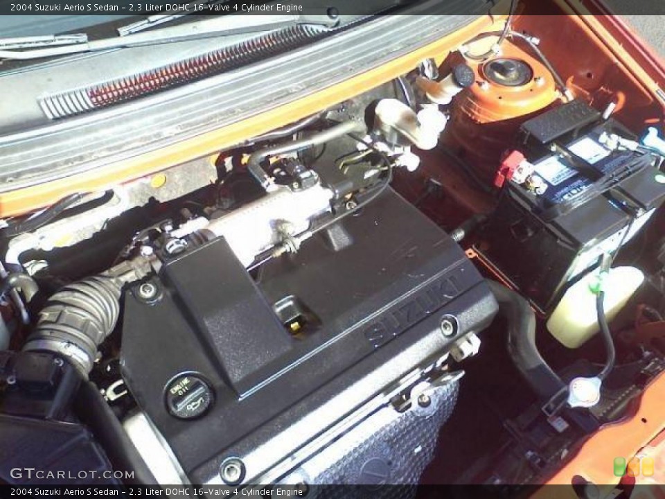 2.3 Liter DOHC 16-Valve 4 Cylinder 2004 Suzuki Aerio Engine
