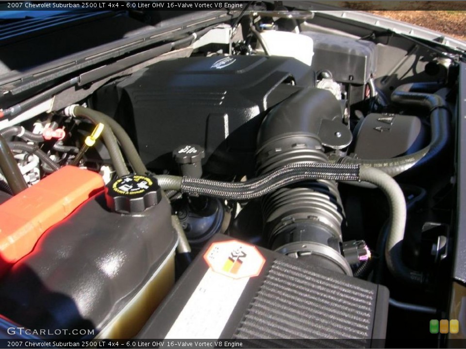 6.0 Liter OHV 16-Valve Vortec V8 Engine for the 2007 Chevrolet Suburban #40703849