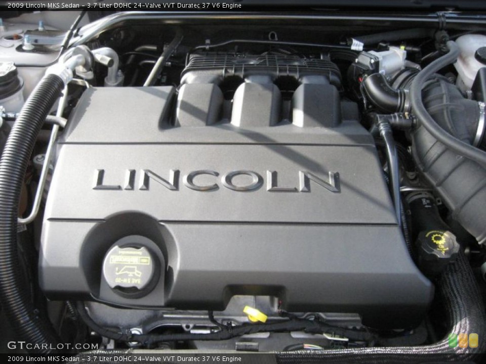 3.7 Liter DOHC 24-Valve VVT Duratec 37 V6 Engine for the 2009 Lincoln MKS #40704389