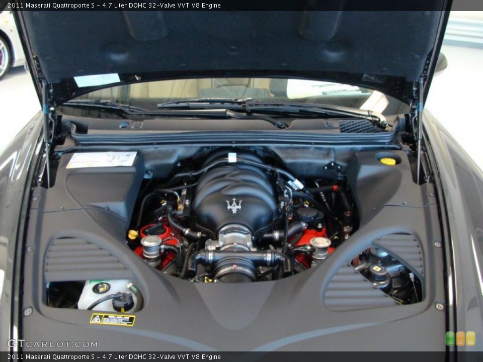 4.7 Liter DOHC 32-Valve VVT V8 Engine for the 2011 Maserati Quattroporte #40746072