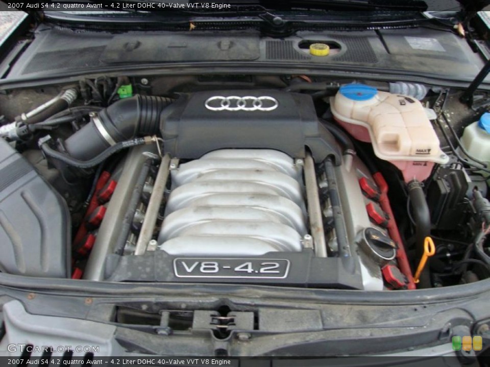 4.2 Liter DOHC 40-Valve VVT V8 2007 Audi S4 Engine