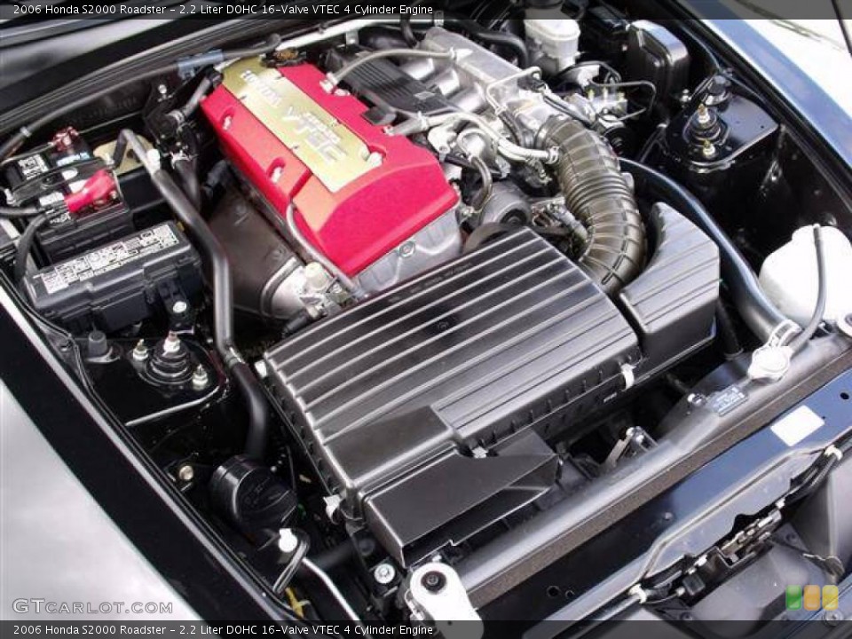 2.2 Liter DOHC 16-Valve VTEC 4 Cylinder Engine for the 2006 Honda S2000 #40844197