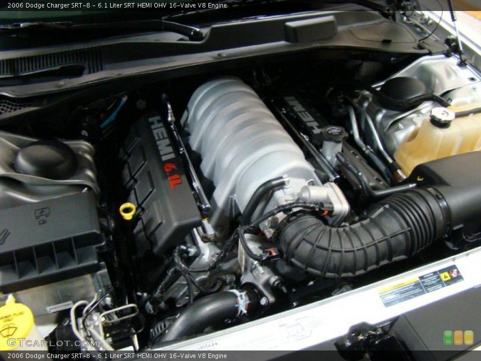 6.1 Liter SRT HEMI OHV 16-Valve V8 Engine for the 2006 Dodge Charger #40968580