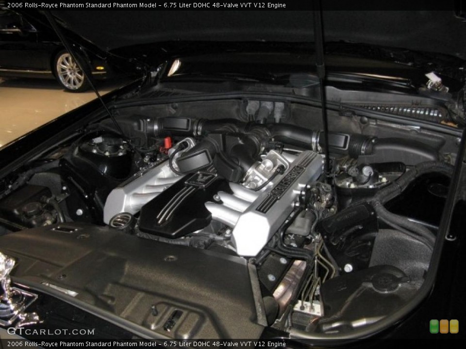 6.75 Liter DOHC 48-Valve VVT V12 Engine for the 2006 Rolls-Royce Phantom #41069599