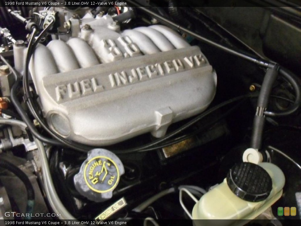 3.8 Liter OHV 12-Valve V6 Engine for the 1998 Ford Mustang #41087179