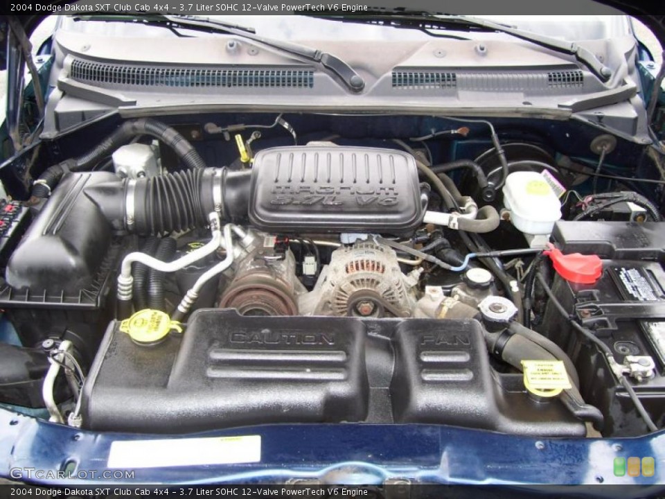 3.7 Liter SOHC 12-Valve PowerTech V6 Engine for the 2004 Dodge Dakota #41088904