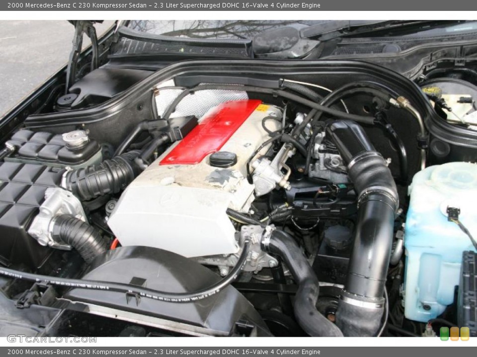 2.3 Liter Supercharged DOHC 16-Valve 4 Cylinder 2000 Mercedes-Benz C Engine
