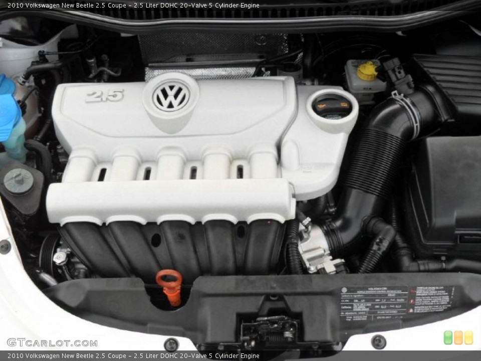 2.5 Liter DOHC 20-Valve 5 Cylinder Engine for the 2010 Volkswagen New Beetle #41182990