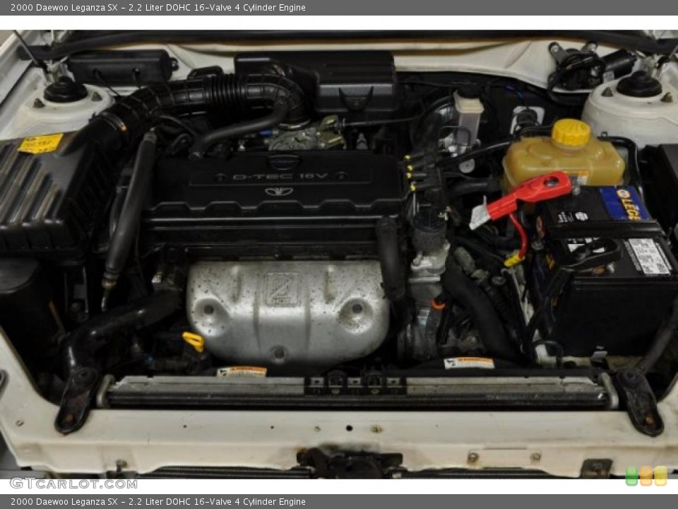 2.2 Liter DOHC 16-Valve 4 Cylinder 2000 Daewoo Leganza Engine