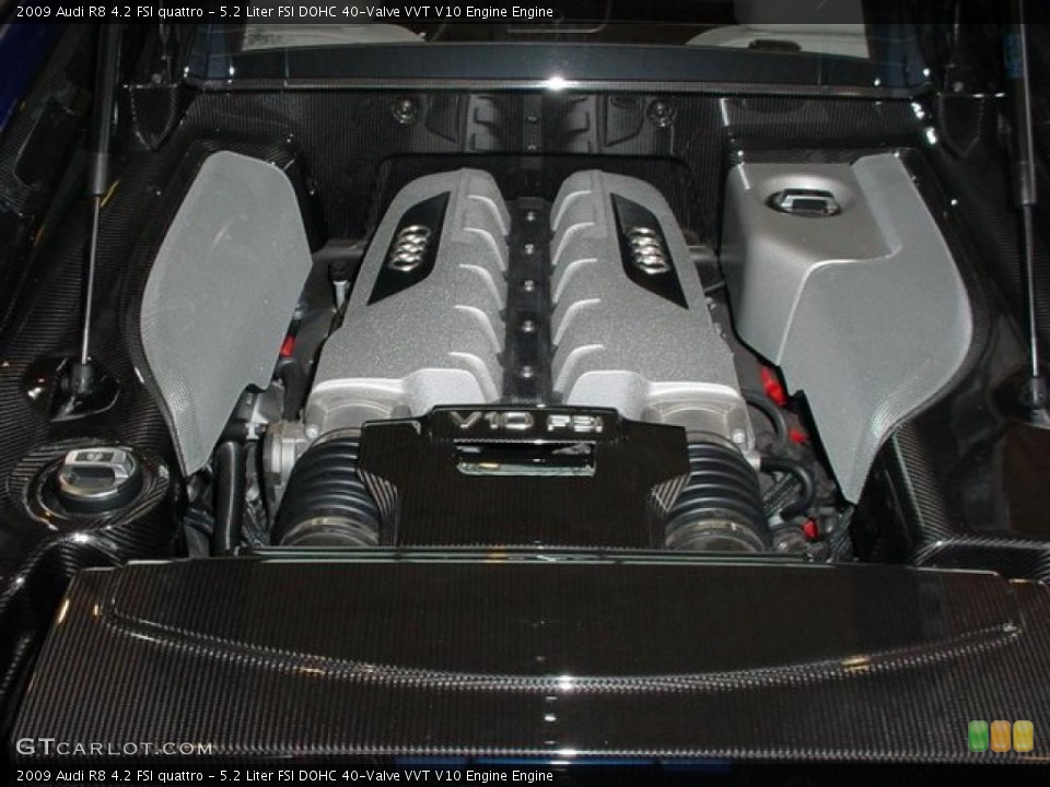5.2 Liter FSI DOHC 40-Valve VVT V10 Engine 2009 Audi R8 Engine