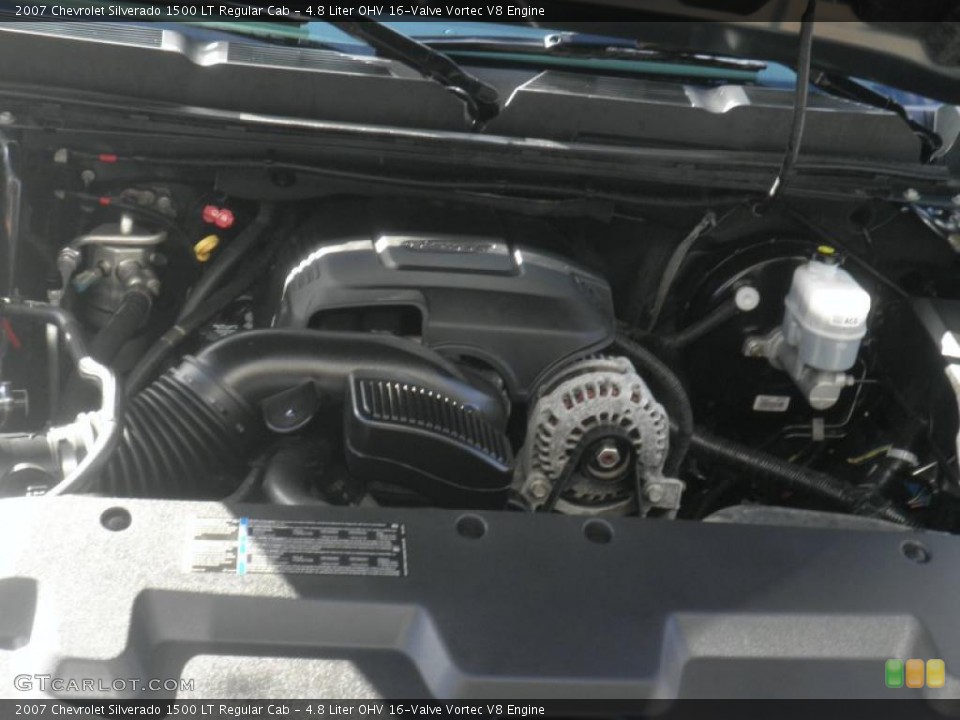 4.8 Liter OHV 16-Valve Vortec V8 Engine for the 2007 Chevrolet Silverado 1500 #41248885
