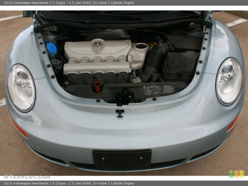 2.5 Liter DOHC 20-Valve 5 Cylinder Engine for the 2010 Volkswagen New Beetle #41402468