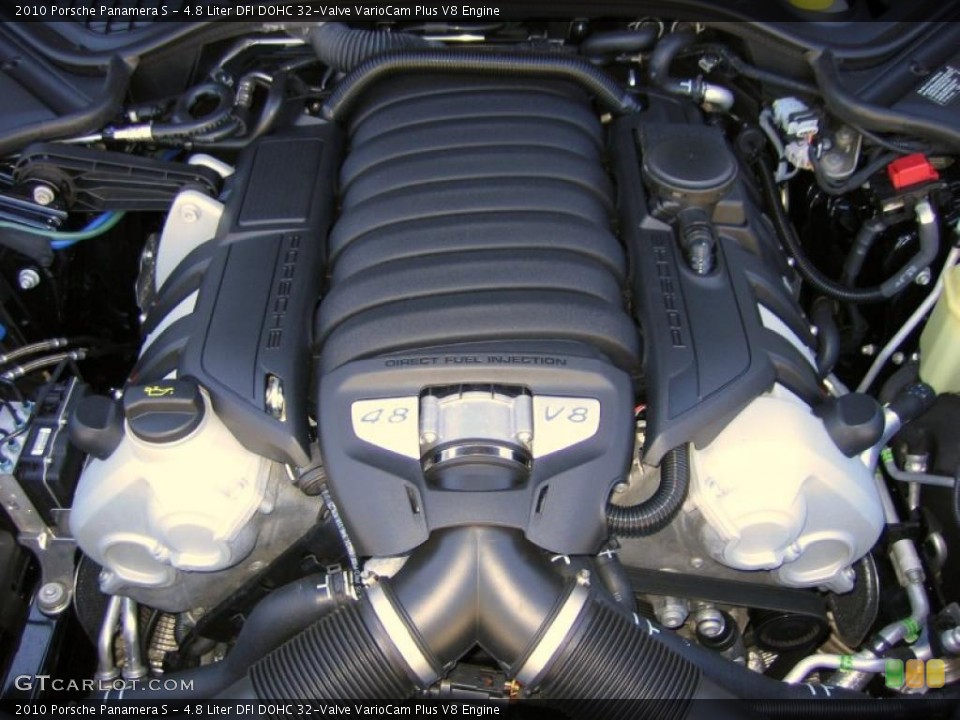 4.8 Liter DFI DOHC 32-Valve VarioCam Plus V8 Engine for the 2010 Porsche Panamera #41501054