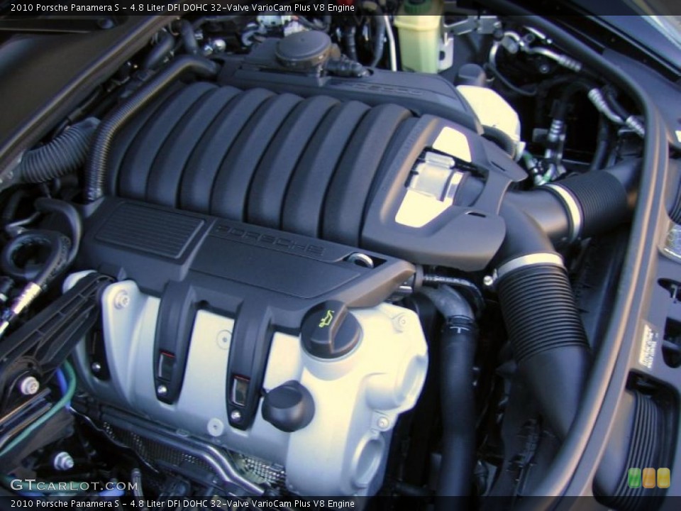 4.8 Liter DFI DOHC 32-Valve VarioCam Plus V8 Engine for the 2010 Porsche Panamera #41501070