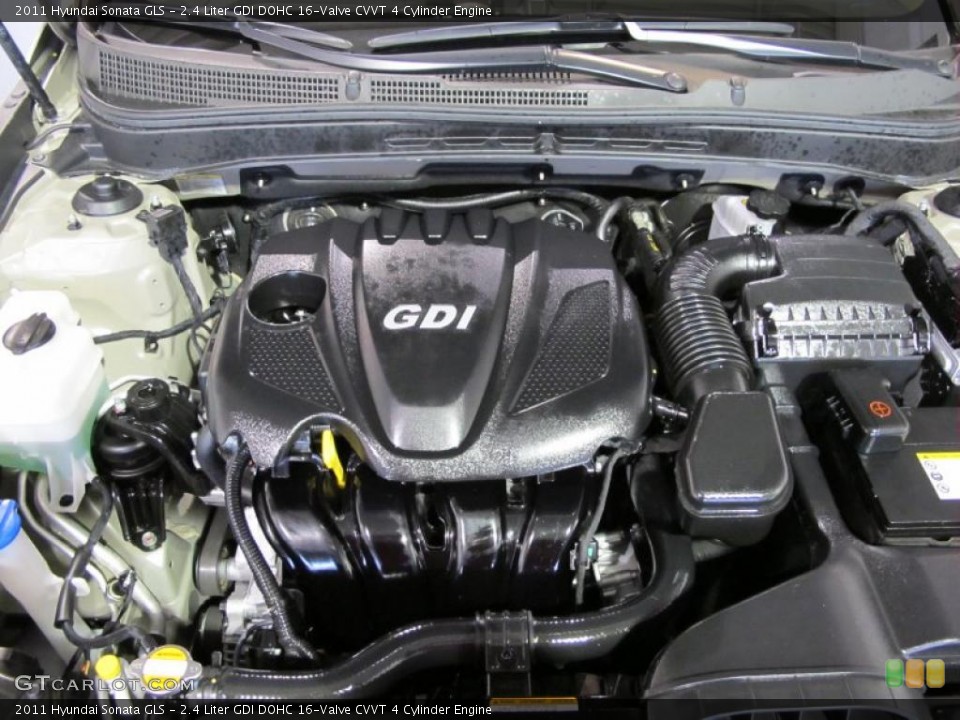 2.4 Liter GDI DOHC 16-Valve CVVT 4 Cylinder Engine for the 2011 Hyundai Sonata #41513937