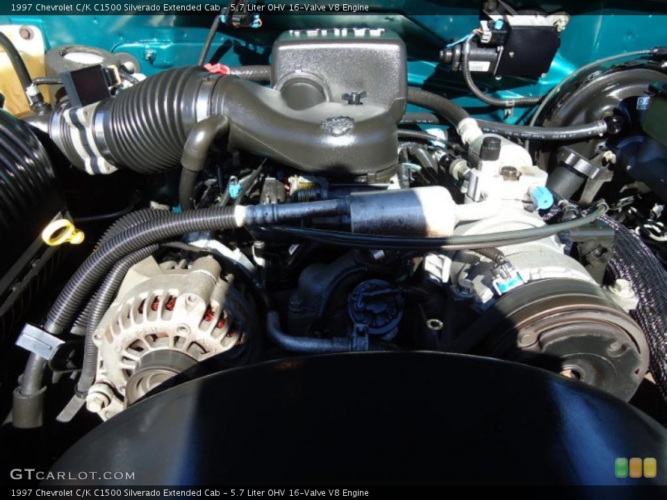 5.7 Liter OHV 16-Valve V8 Engine for the 1997 Chevrolet C/K #41555586