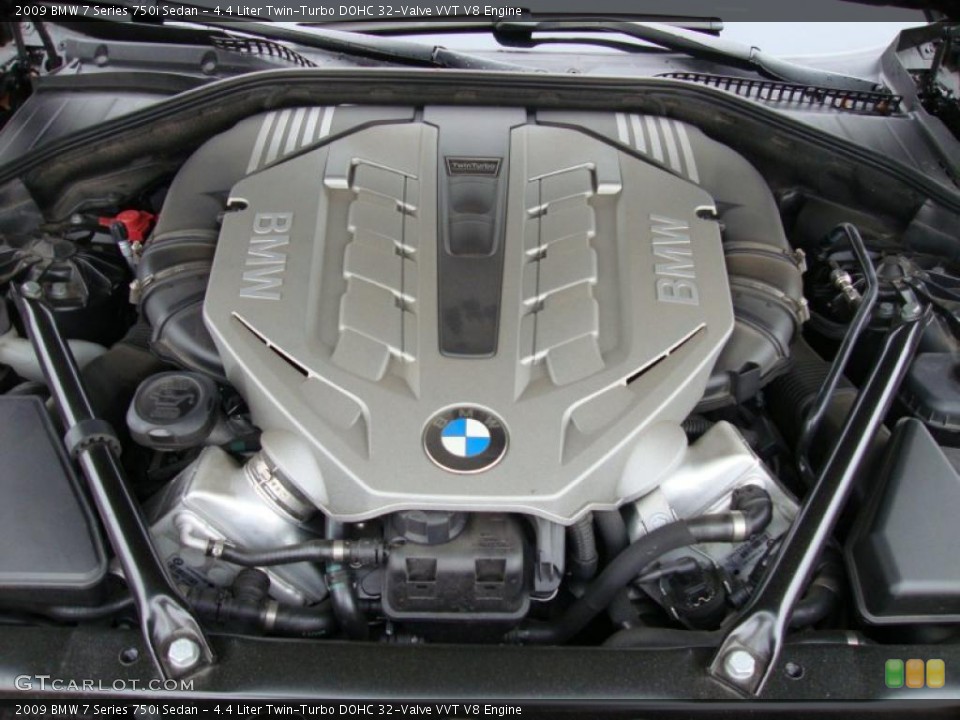 4.4 Liter Twin-Turbo DOHC 32-Valve VVT V8 Engine for the 2009 BMW 7 Series #41557550