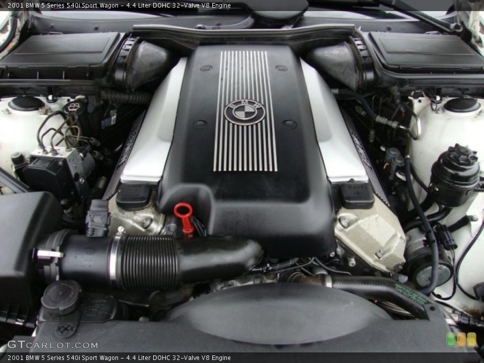 4.4 Liter DOHC 32-Valve V8 Engine for the 2001 BMW 5 Series #41559967
