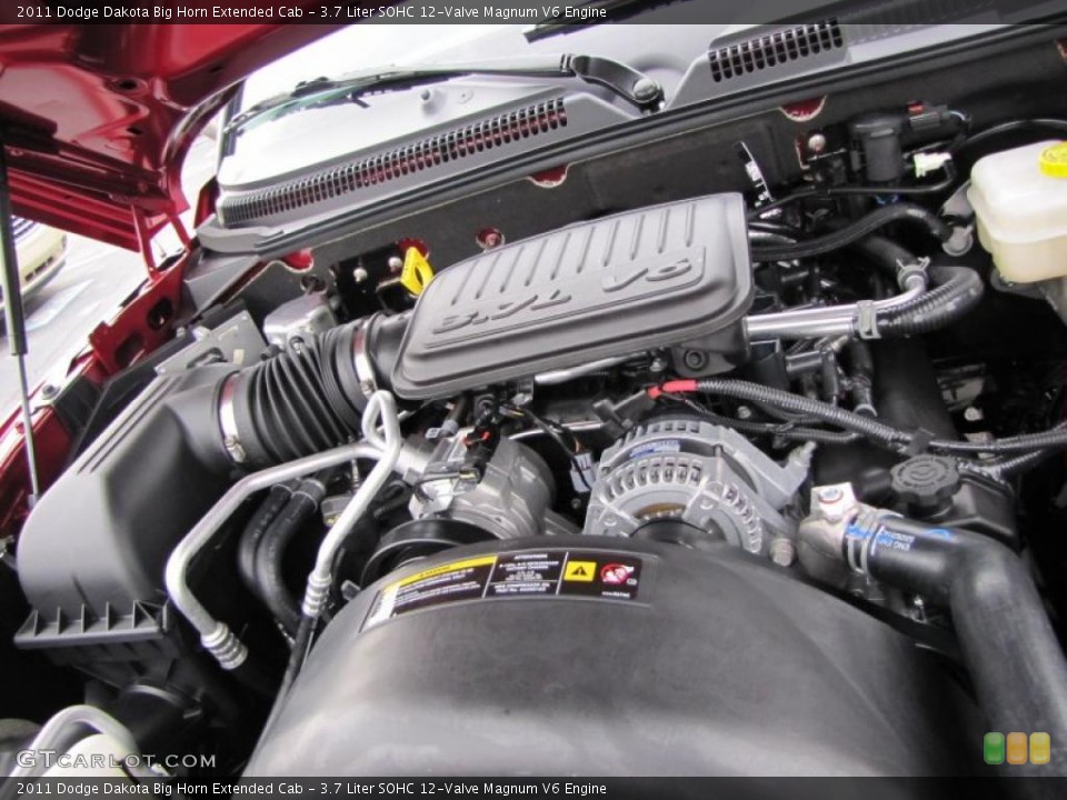 3.7 Liter SOHC 12-Valve Magnum V6 Engine for the 2011 Dodge Dakota #41564235