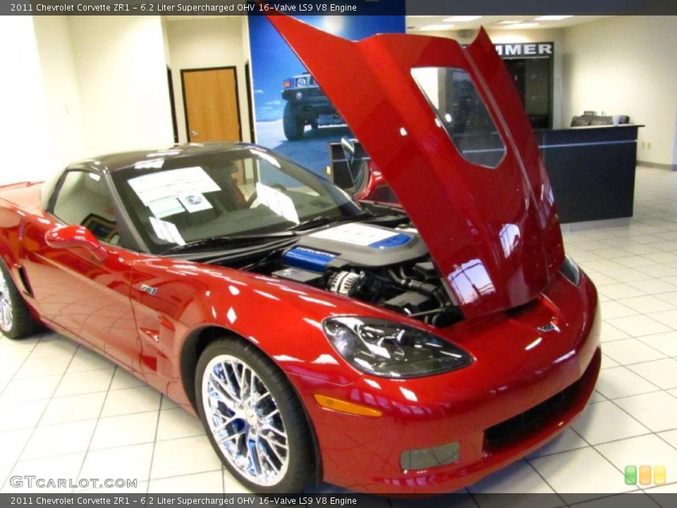 6.2 Liter Supercharged OHV 16-Valve LS9 V8 Engine for the 2011 Chevrolet Corvette #41617885