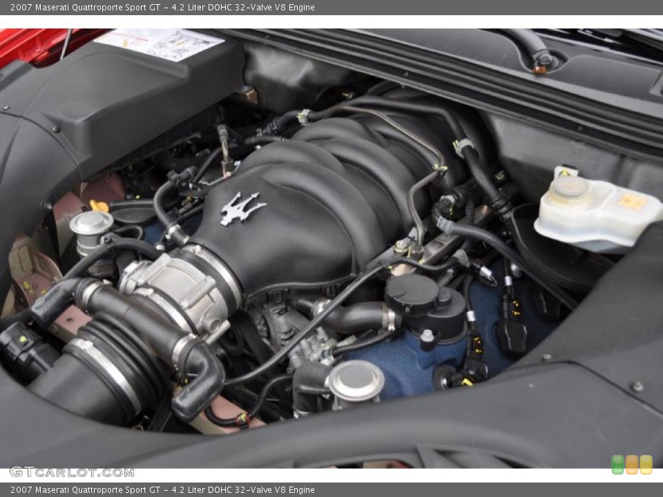 4.2 Liter DOHC 32-Valve V8 Engine for the 2007 Maserati Quattroporte #41654723