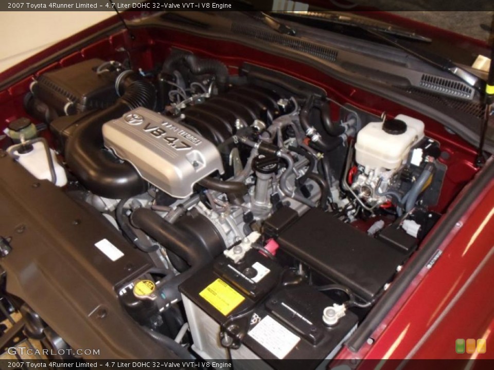 4.7 Liter DOHC 32-Valve VVT-i V8 2007 Toyota 4Runner Engine