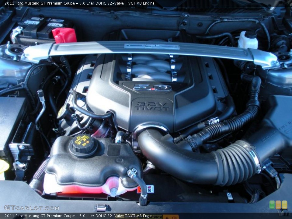 5.0 Liter DOHC 32-Valve TiVCT V8 Engine for the 2011 Ford Mustang #41683989