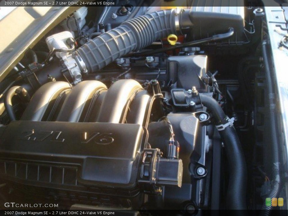2.7 Liter DOHC 24-Valve V6 Engine for the 2007 Dodge Magnum #41730338