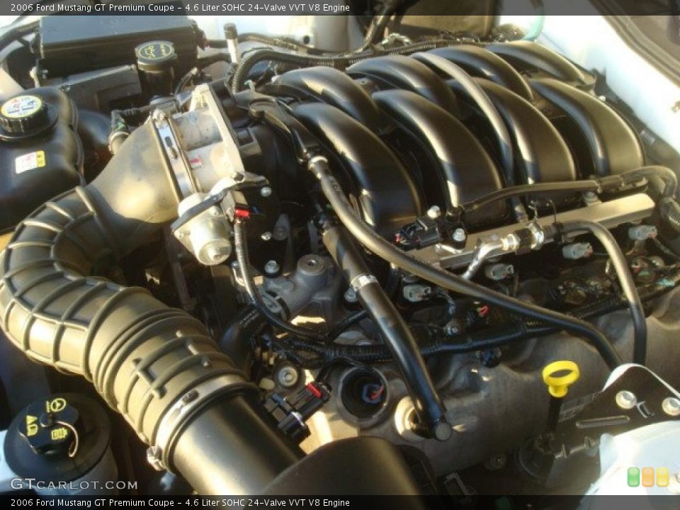 4.6 Liter SOHC 24-Valve VVT V8 Engine for the 2006 Ford Mustang #41731023