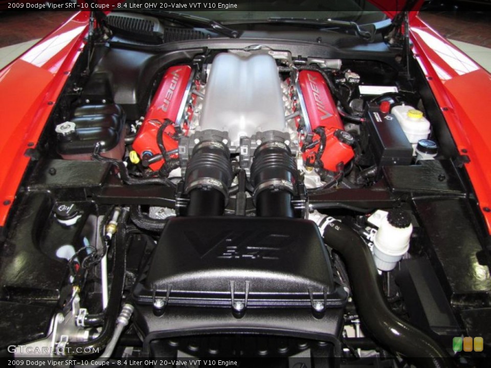 8.4 Liter OHV 20-Valve VVT V10 Engine for the 2009 Dodge Viper #42095551