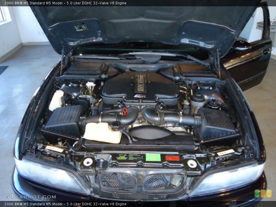 5.0 Liter DOHC 32-Valve V8 Engine for the 2000 BMW M5 #42152656