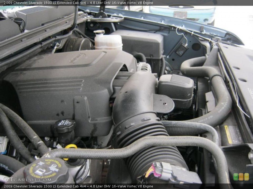 4.8 Liter OHV 16-Valve Vortec V8 Engine for the 2009 Chevrolet Silverado 1500 #42173936