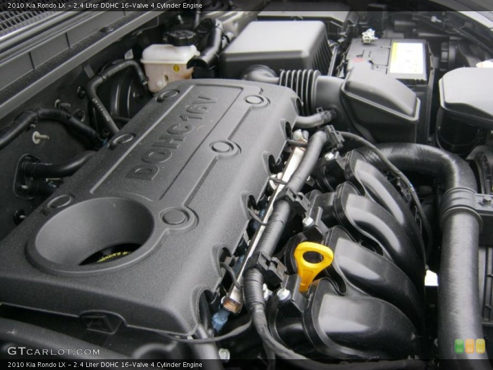 2.4 Liter DOHC 16-Valve 4 Cylinder Engine for the 2010 Kia Rondo #42175092