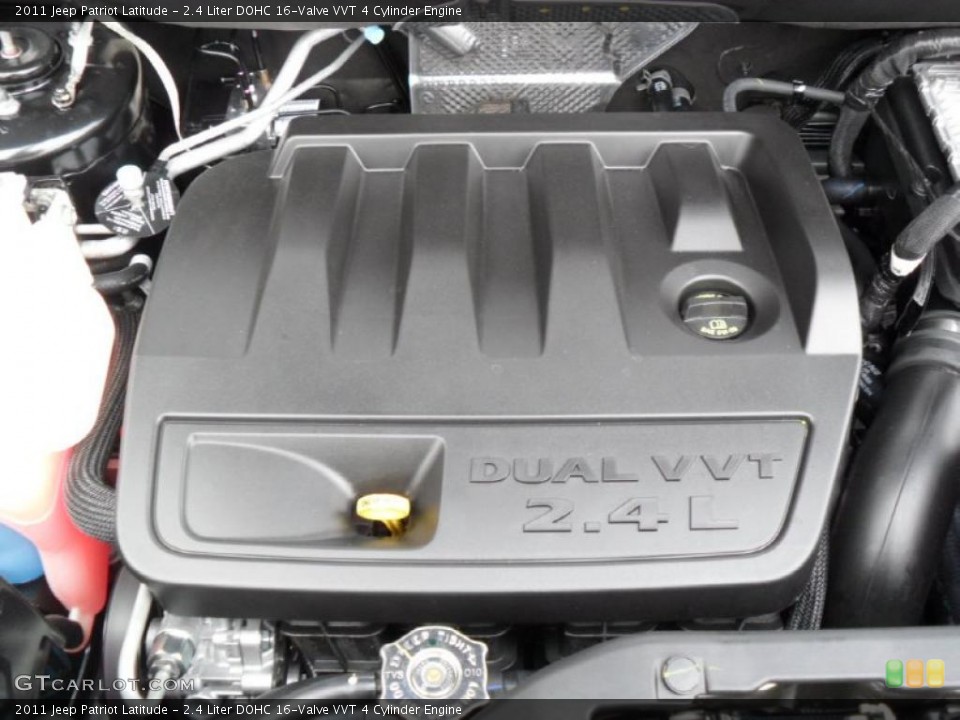2.4 Liter DOHC 16-Valve VVT 4 Cylinder 2011 Jeep Patriot Engine