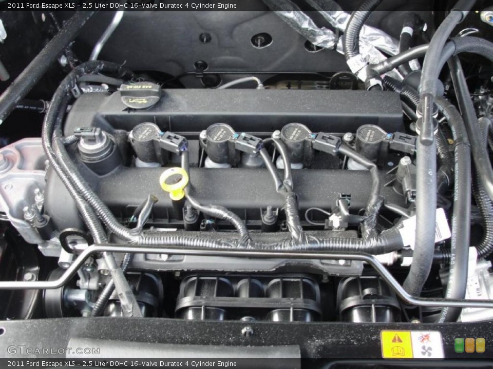 2.5 Liter DOHC 16-Valve Duratec 4 Cylinder Engine for the 2011 Ford Escape #42497570