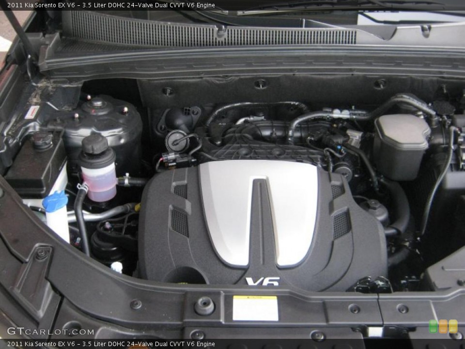3.5 Liter DOHC 24-Valve Dual CVVT V6 2011 Kia Sorento Engine