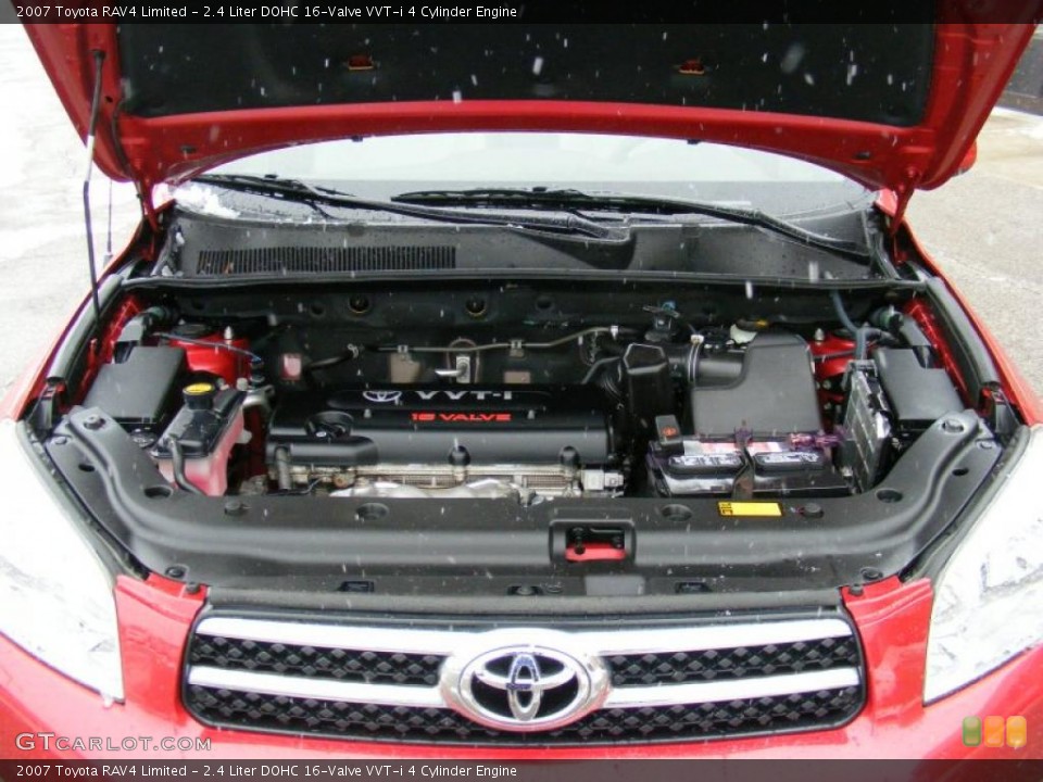 2.4 Liter DOHC 16-Valve VVT-i 4 Cylinder Engine for the 2007 Toyota RAV4 #42840658