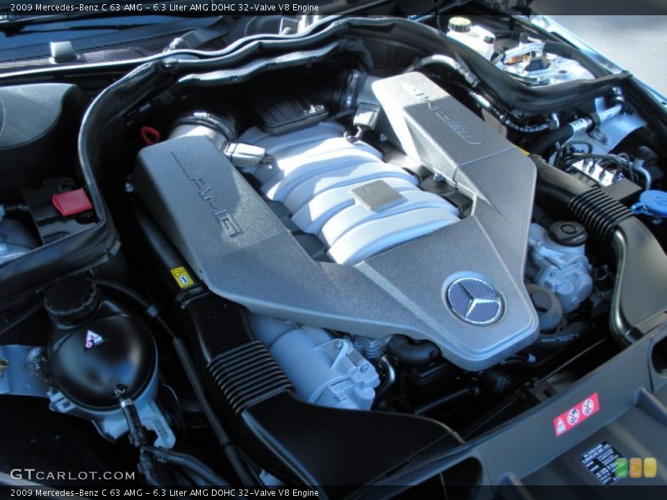 6.3 Liter AMG DOHC 32-Valve V8 Engine for the 2009 Mercedes-Benz C #43143020