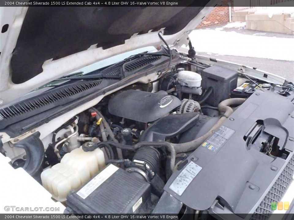 4.8 Liter OHV 16-Valve Vortec V8 Engine for the 2004 Chevrolet Silverado 1500 #43409065